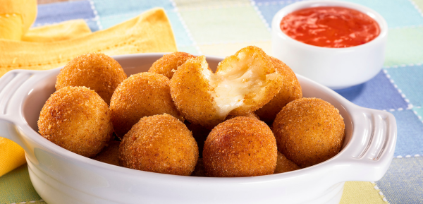 Bolinha de Queijo