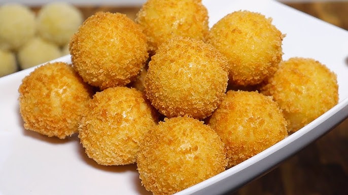 Bolinha de Queijo Crocante
